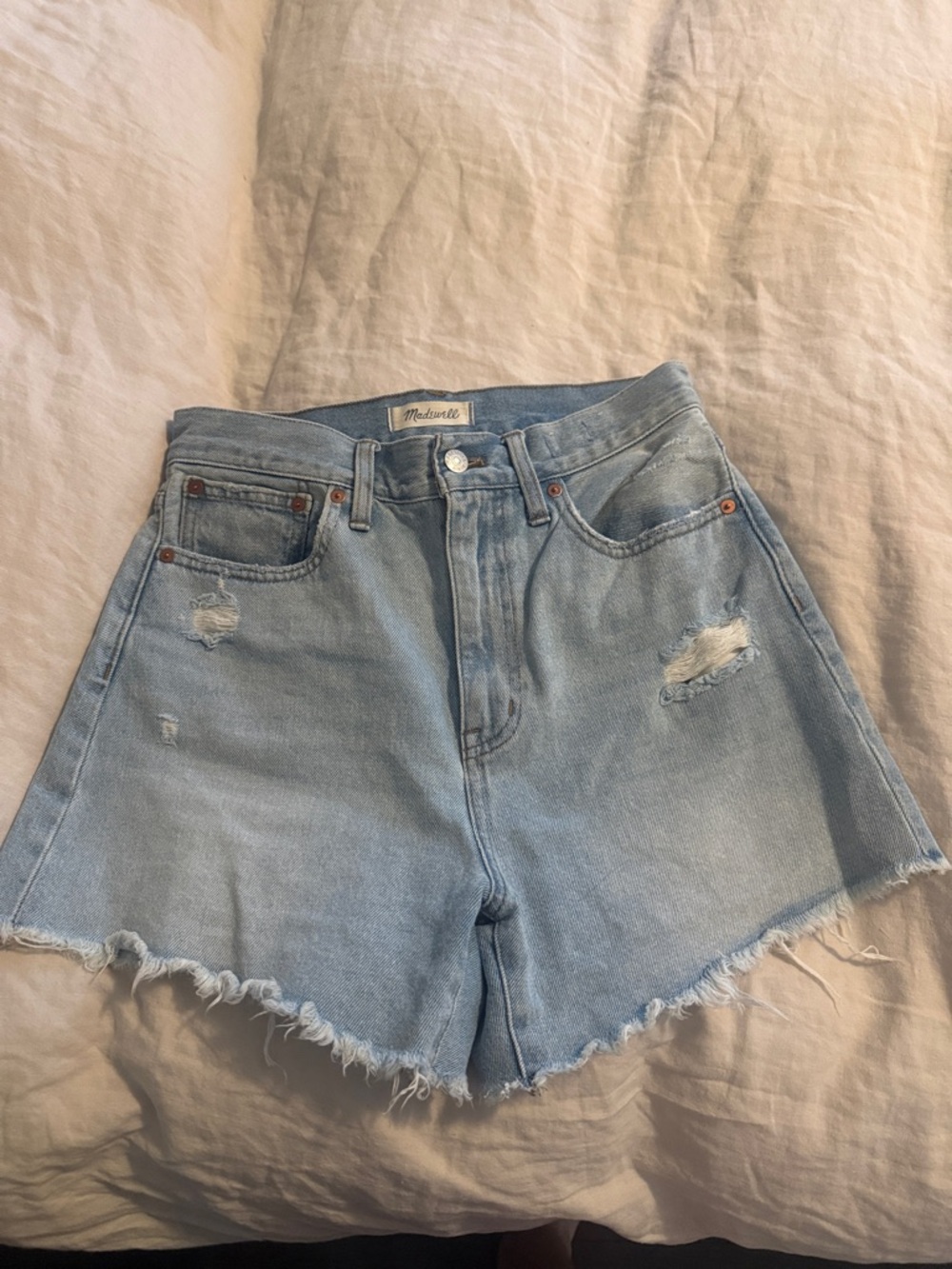 Madewell Light Blue Distressed Denim The MomJean Short